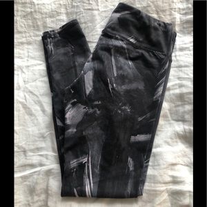 Alo yoga leggings Grey/black/white